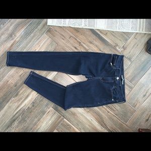 Dark wash express skinny jeans